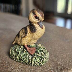 1978 Mallard Duckling Figurine by Herman L. Deaton – Bronze Menagerie Creative